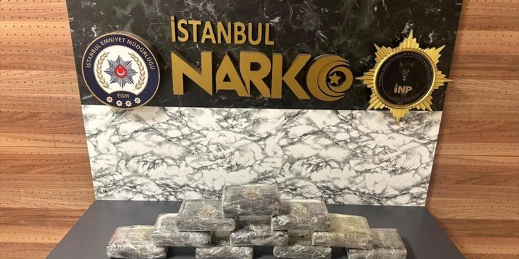 İstanbul’da 11,5 kilo uyuşturucu ele geçirildi