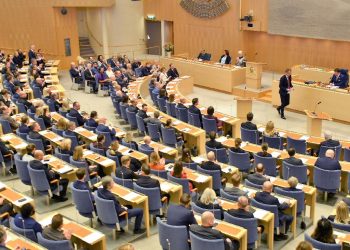 İsveç’teki genel seçimde “parlamentoda 3 sandalye farkla” sol blok önde