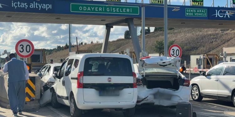 Kuzey Marmara Otoyolu’nda zincirleme kaza: 2 yaralı