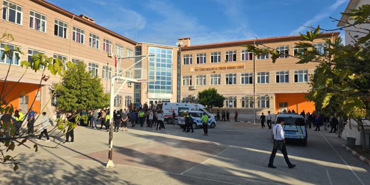 Manisa’da okulun yakınındaki saldırıda yaralanan 6 öğrenci taburcu edilecek