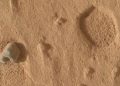 NASA Mars’ta gizemli delikler buldu