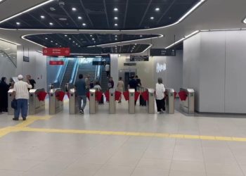 Gayrettepe-Halkalı metrosunda yolcu rekoru