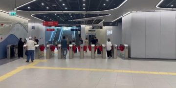Gayrettepe-Halkalı metrosunda yolcu rekoru