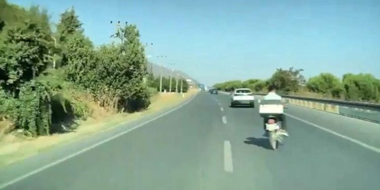 Denizli’de faciadan dönülen anlar araç kamerasında
