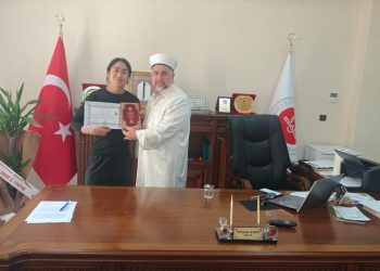 Mardin’e gezmeye gelen Güney Koreli turist Müslüman oldu