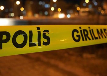 Antalya’da bir kişi eşini ve ailesini silahla öldürdü