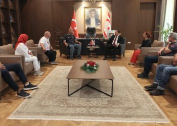Öztürkler: Kıbrıs Türk gençlerinin hayallerine sınır konulmamalı