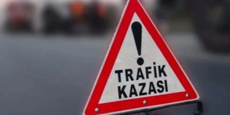 Aslanköy-Paşaköy ana yolunda kaza: Sürücü yaralandı