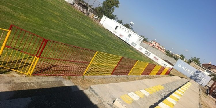 Paşaköy Hasan Onalt Stadyumu bakım-onarım çalışmaları tamamlandı