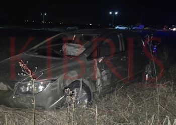 İskele-Karpaz Anayolu’nda iki araç çarpıştı!