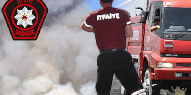 Haspolat’ta şantiye alanında yangın: Kamyon, araç ve ekipmanlar zarar gördü