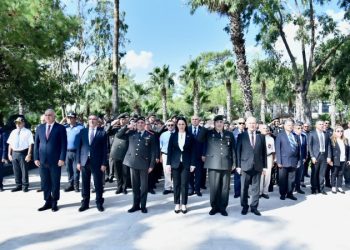 Gaziler Günü dolayısıyla Boğaz Şehitliği’nde tören düzenlendi