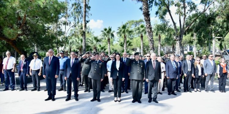 Gaziler Günü dolayısıyla Boğaz Şehitliği’nde tören düzenlendi