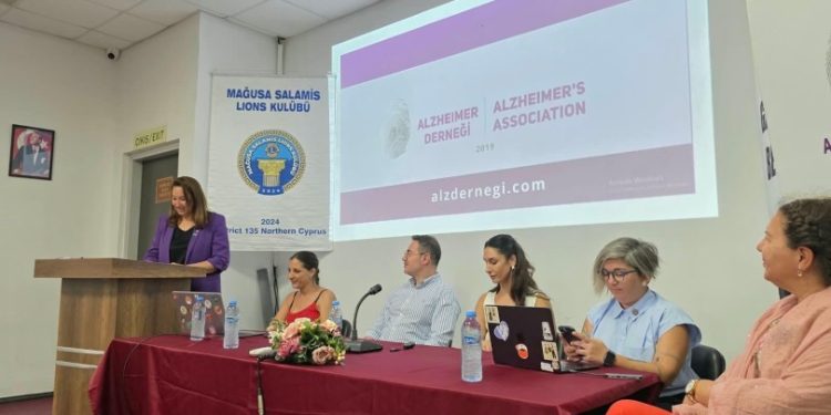 “Kuzey Kıbrıs Unutmuyor. Alzheimer’dan korunmak için neler yapmalıyız?” paneli düzenlendi