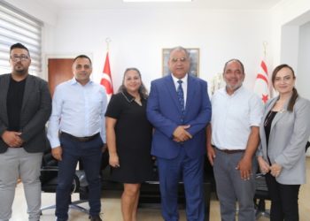 Posta gönderilerinin kırsal kesime ulaştırılması için muhtarlarla iş birliği