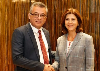 Erhürman New York’ta Holguin ile görüştü