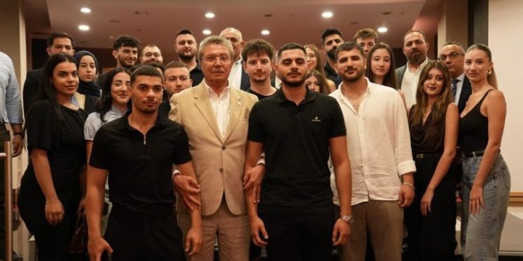 Üstel: Genç konut projesiyle 5 bin gencimizi yuva sahibi yapacağız