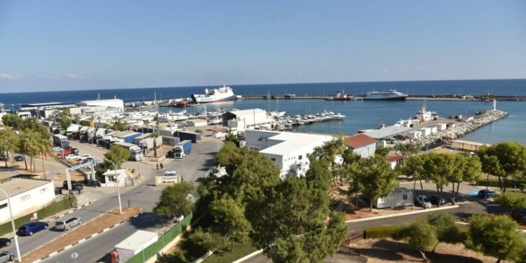 Batık çevresindeki aramalarda iki naaşa ulaşıldı!