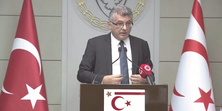 Erhürman: İş olsun diye üçlü görüşme yapmam