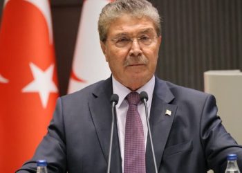 Üstel: Karma oyun kaldırılması halkın oy kullanmasını kolaylaştıracak