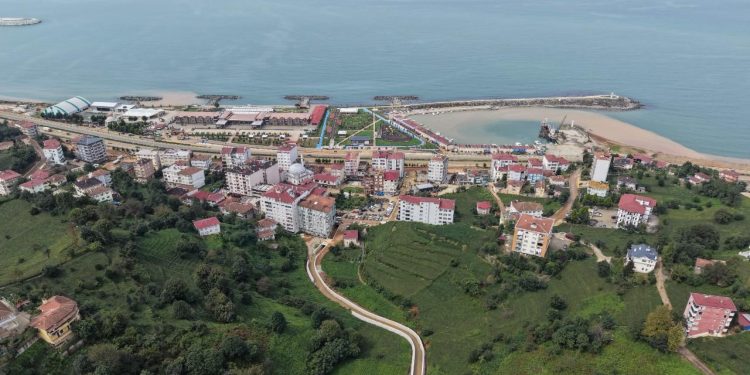 Rize’de 8 eğitim kurumunda eğitime 1 gün ara verildi