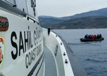 İzmir’de 31 düzensiz göçmen yakalandı