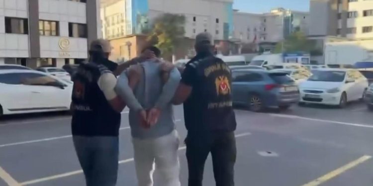 Sosyal medya fenomeni Semih Varol polislere yönelik sözleri nedeniyle gözaltına alındı