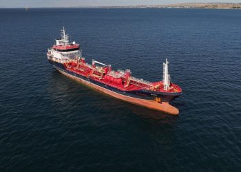 Silivri açıklarında batan geminin mürettebatı 9. gününde aranıyor