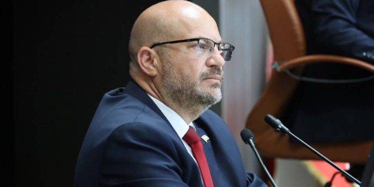 Küçük’ten Hristodulidis’e: Kıbrıs Türk halkını yok sayan anlayışı terk edin