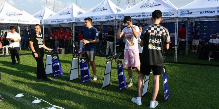Batman’da TEKNOFEST Drone Şampiyonası’nın ikinci etabı başladı