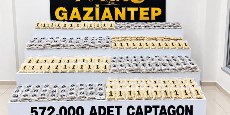 Gaziantep’te 572 bin uyuşturucu hap ele geçirildi