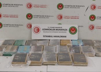 İstanbul Havalimanı’nda 25 kilogram uyuşturucu ele geçirildi