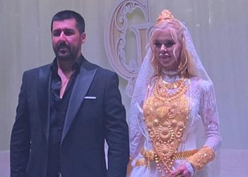 ‘Vanlı Kara Haydır’ın düğününde takılan ziynet eşyaları ve paralar bulundu
