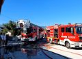 Balıkesir’deki yangında 5 iş yeri zarar gördü