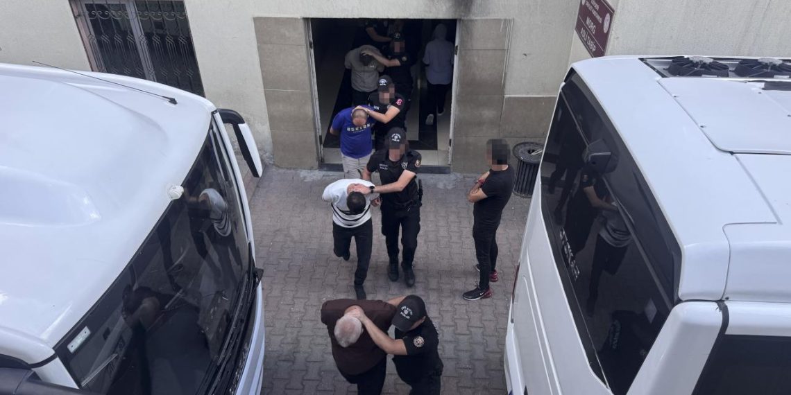 5 ilde yeni nesil suç örgütüne yönelik operasyon: 16 şüpheli tutuklandı