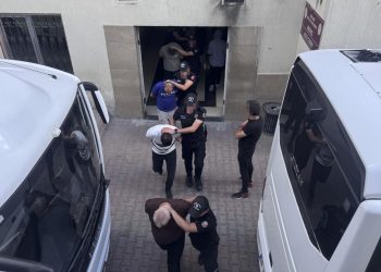 5 ilde yeni nesil suç örgütüne yönelik operasyon: 16 şüpheli tutuklandı