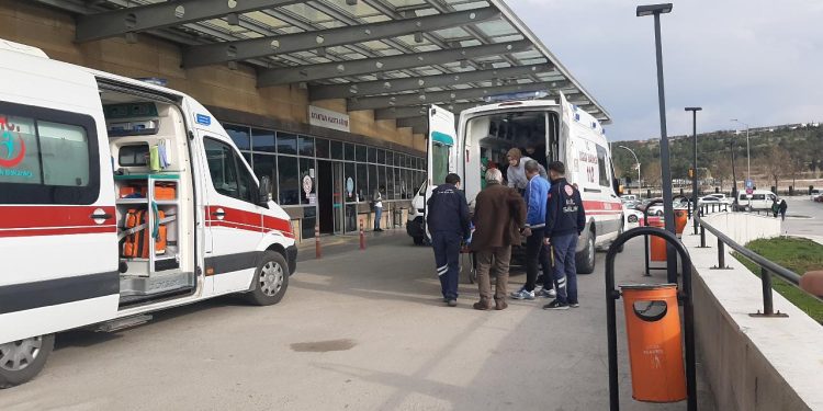 İzmir’de fabrikada patlama meydana geldi: 3’ü ağır 7 işçi yaralandı