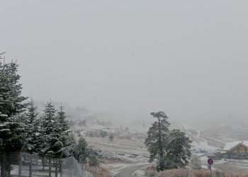 Bolu’nun yüksek kesimlerine kar yağdı