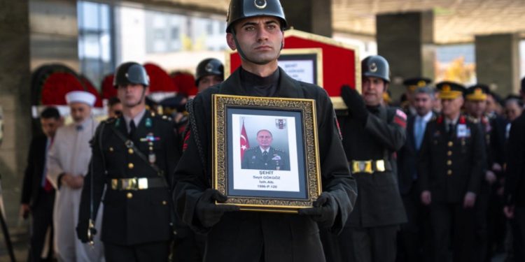 Şehit Albay Sayit Gökgöz son yolculuğuna uğurlandı