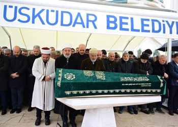 Yazar Cevat Özkaya son yolculuğuna uğurlandı
