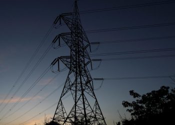 Fransa’da fırtınaların ardından yaklaşık 59 bin hanede elektrik kesintisi sürüyor