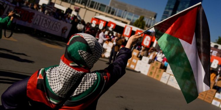 Ankara’da katil İsrail’in Gazze’ye yönelik saldırıları protesto edildi
