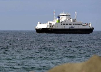 Geyikli-Bozcaada feribot seferlerine hava engeli