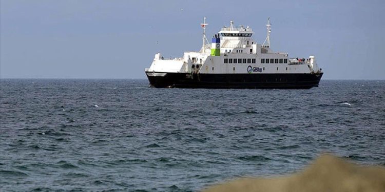 Geyikli-Bozcaada feribot seferlerine hava engeli