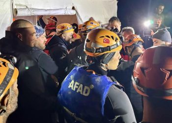Isparta’da kanyonda mahsur kalan 10 İHH gönüllüsü kurtarıldı
