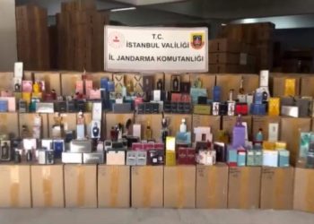İstanbul’da 350 milyon liralık sahte parfüm operasyonu