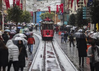 Valilik uyardı: İstanbul’da sağanak ve fırtına etkili olacak