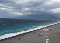 Antalya’da fırtına ve sağanak etkili oluyor