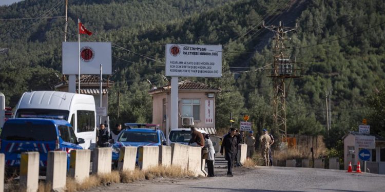 Manisa’da maden ocağında göçük: 3 işçinin daha cenazesine ulaşıldı