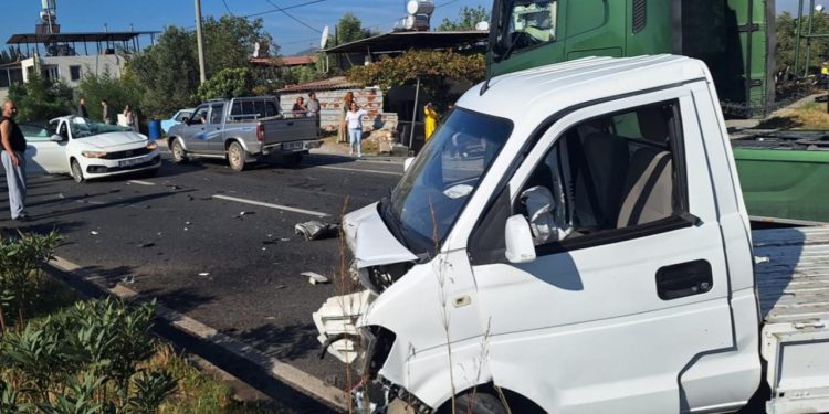 Muğla’da kamyonetle otomobil çarpıştı: 1 ölü